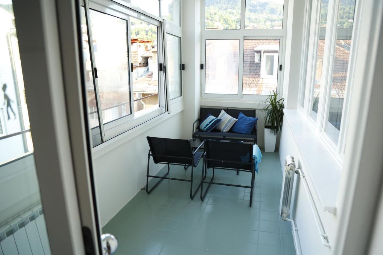 Blue And Rose Cozy - Quiet In The Best Location - Self Check-In - 5Th Floor With Elevator سراييفو المظهر الخارجي الصورة